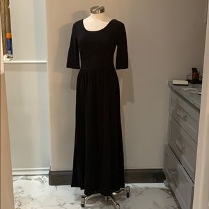 Garnet Hill black maxi dress